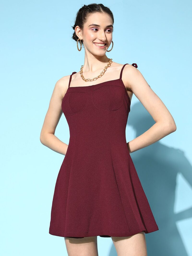 Women Maroon Solid Fluid Tie-Up Dress - Image 3