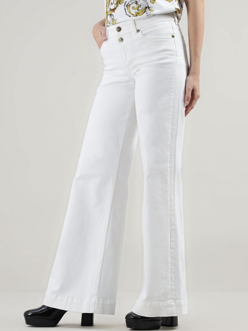 Women Straight Fit Jeans