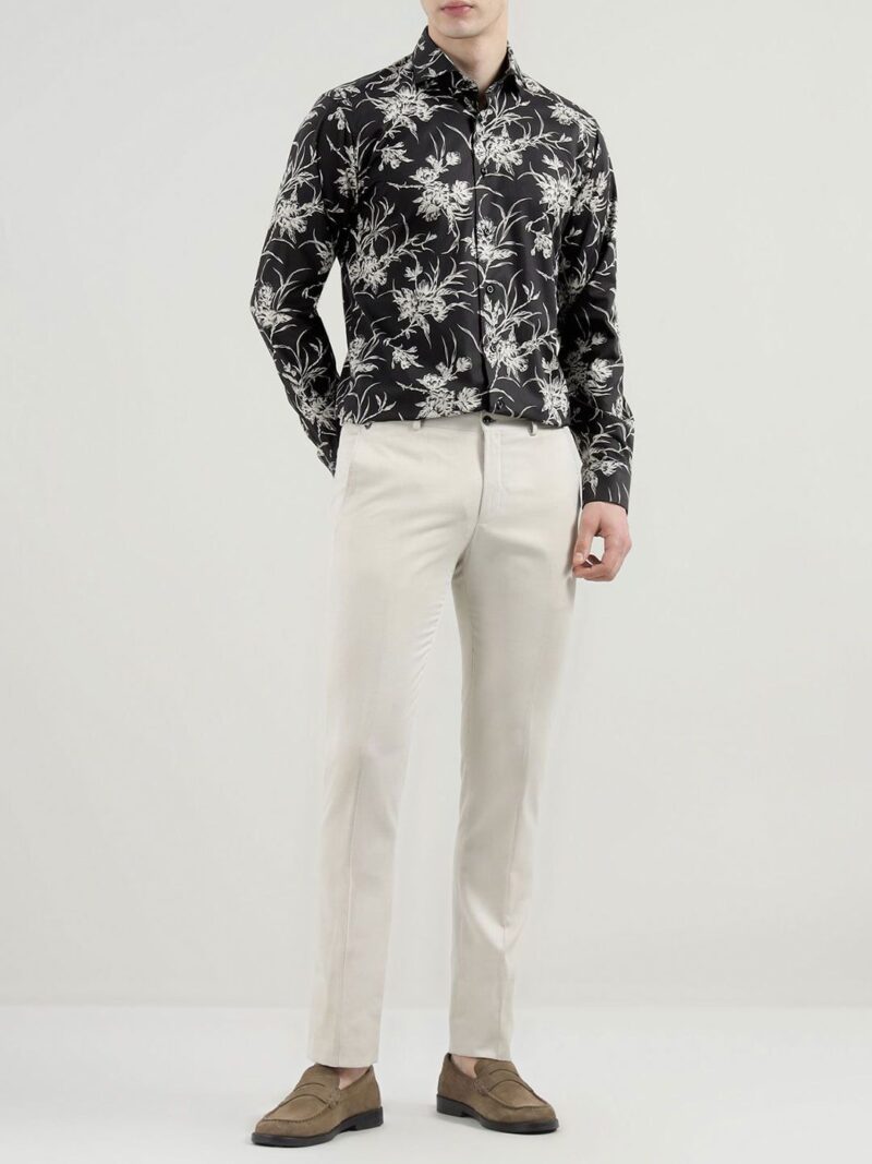 Men Slim Fit Spread Collar Floral Printed Cotton Casual Shirt - Image 2