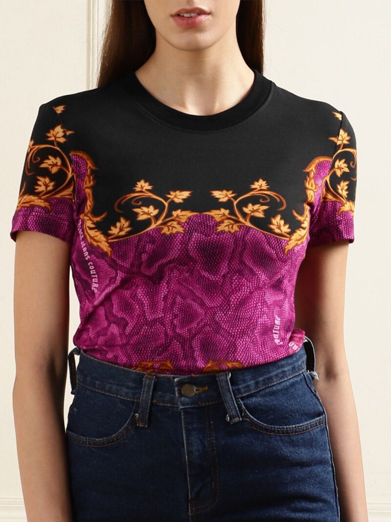 Women Printed Applique Slim Fit T-shirt