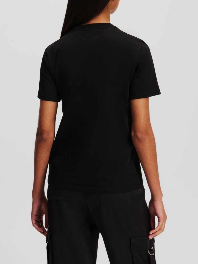 Women Pockets T-shirt - Image 3