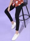Men Black Tapered Fit Jeans